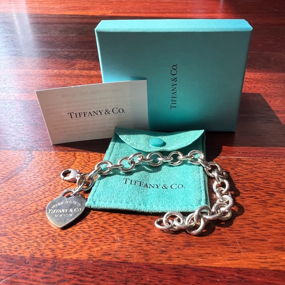 Tiffany & Co. Sterling Silver 925 Heart Tag Bracelet Vintage - Picture 5 of 9